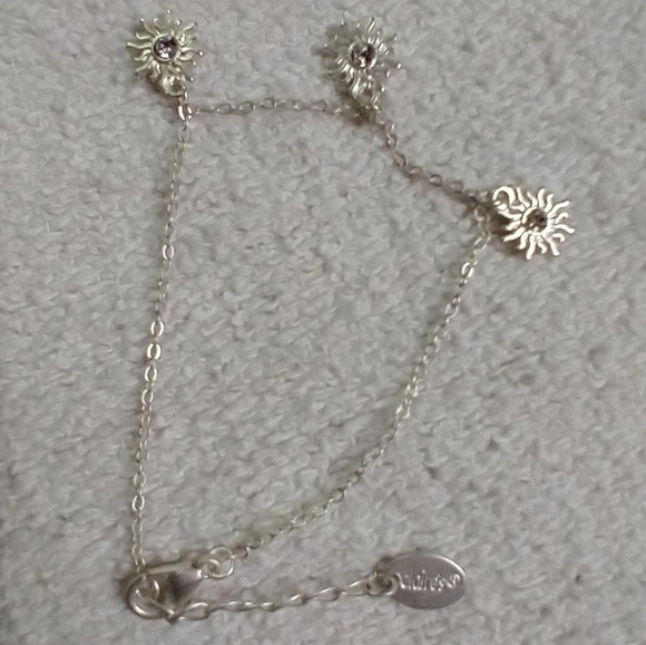 Silvertone Claire's sun 🌞 crystal 🔮 chain bracelet - Picture 4 of 4